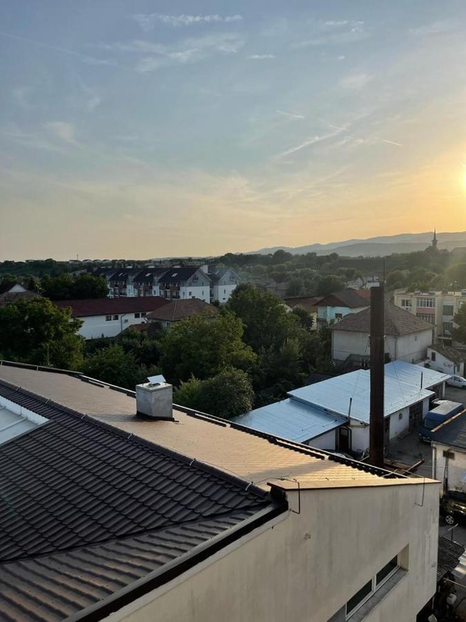 Apartament Mara Centru Lägenhet Alba Iulia Exteriör bild