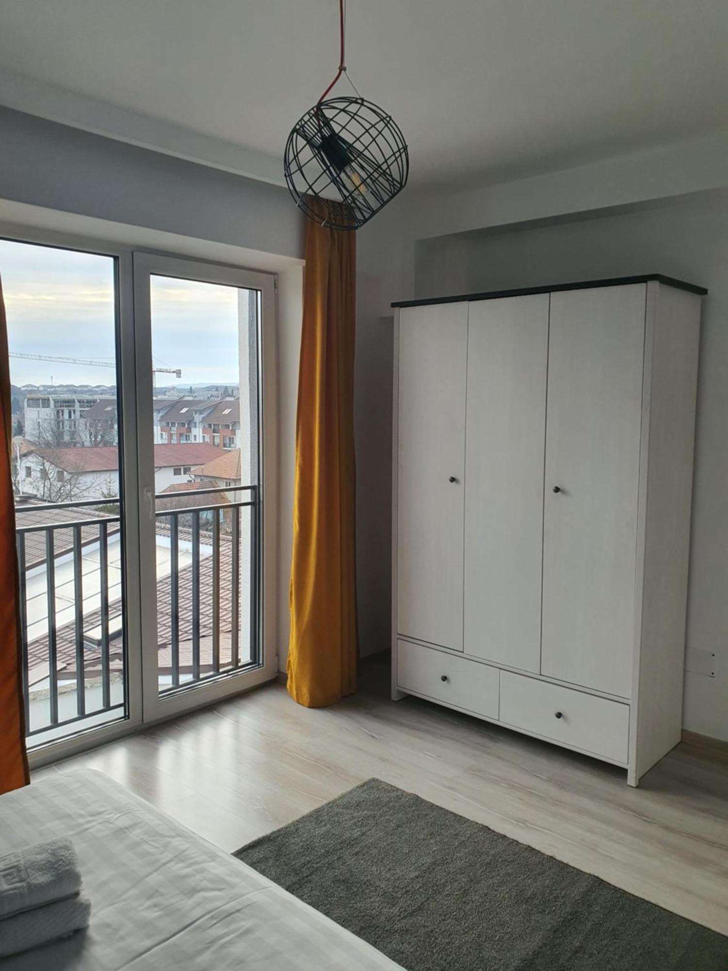 Apartament Mara Centru Lägenhet Alba Iulia Exteriör bild